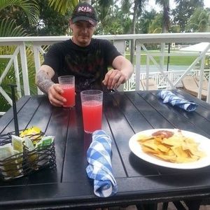 Meet your Posher, James